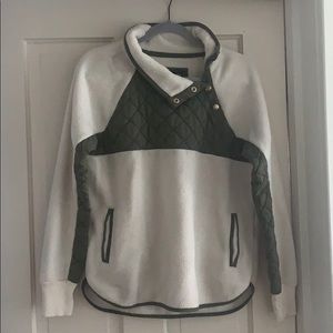 Abercrombie & Fitch pullover